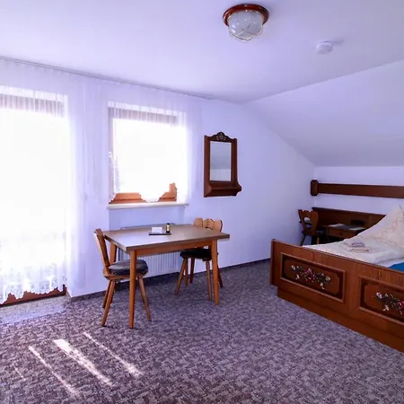 Monteurzimmer Passau Workers Apartamento *