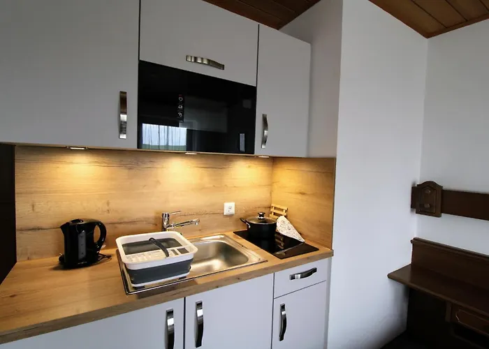 Monteurzimmer Passau Workers * Zwoelfling